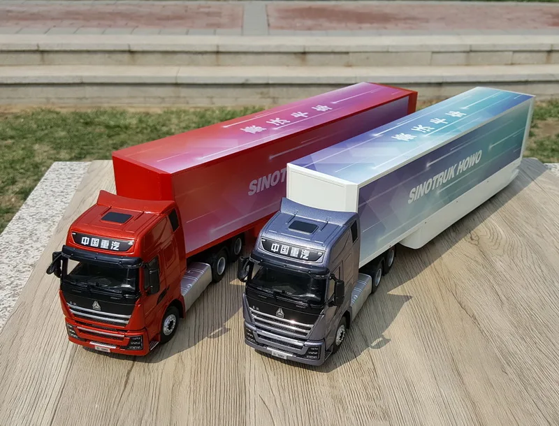 Collectible Diecast Model Replica Toy1:36 Scale SinoTruk HOWO TH7 Tractor Transport Container Truck Vehicles Alloy Toy Model