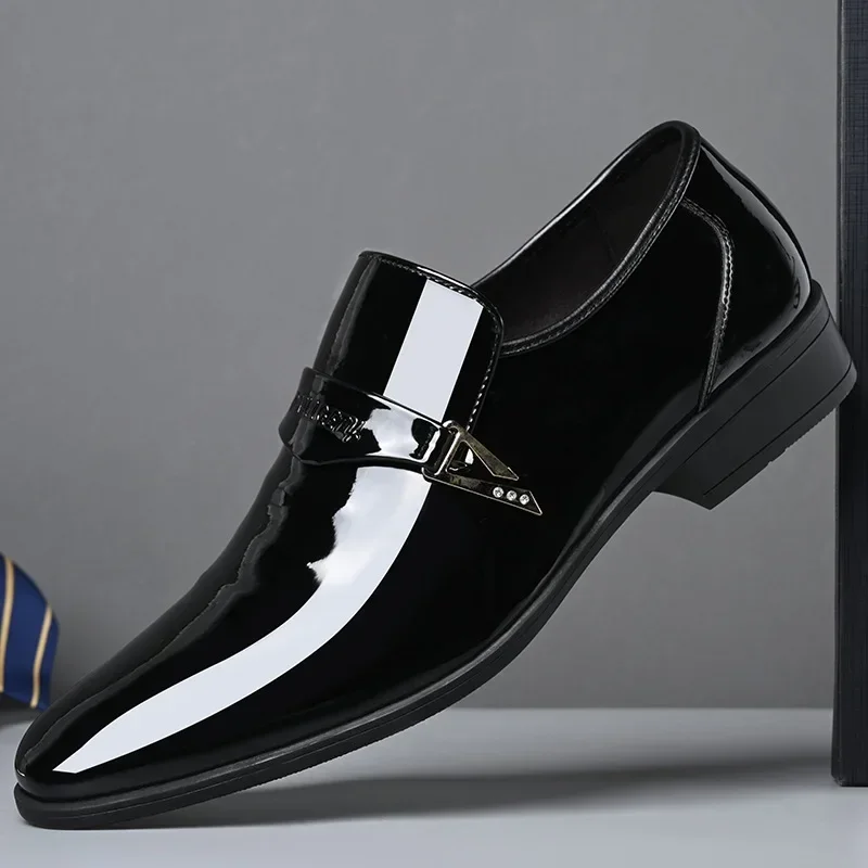 Classic British Style Pointed Leather Shoes Premium Fabric Men's Dress Shoes New Comfortable and Wear-resistant Mens Casual Shoe