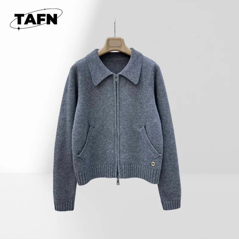 프리미엄 솔리드 컬러 포켓 재킷, 세련되고 스타일리시한 푸퍼 베스트 재킷, 활동적인 라이프스타일에 적합, 가을/겨울 AG3121