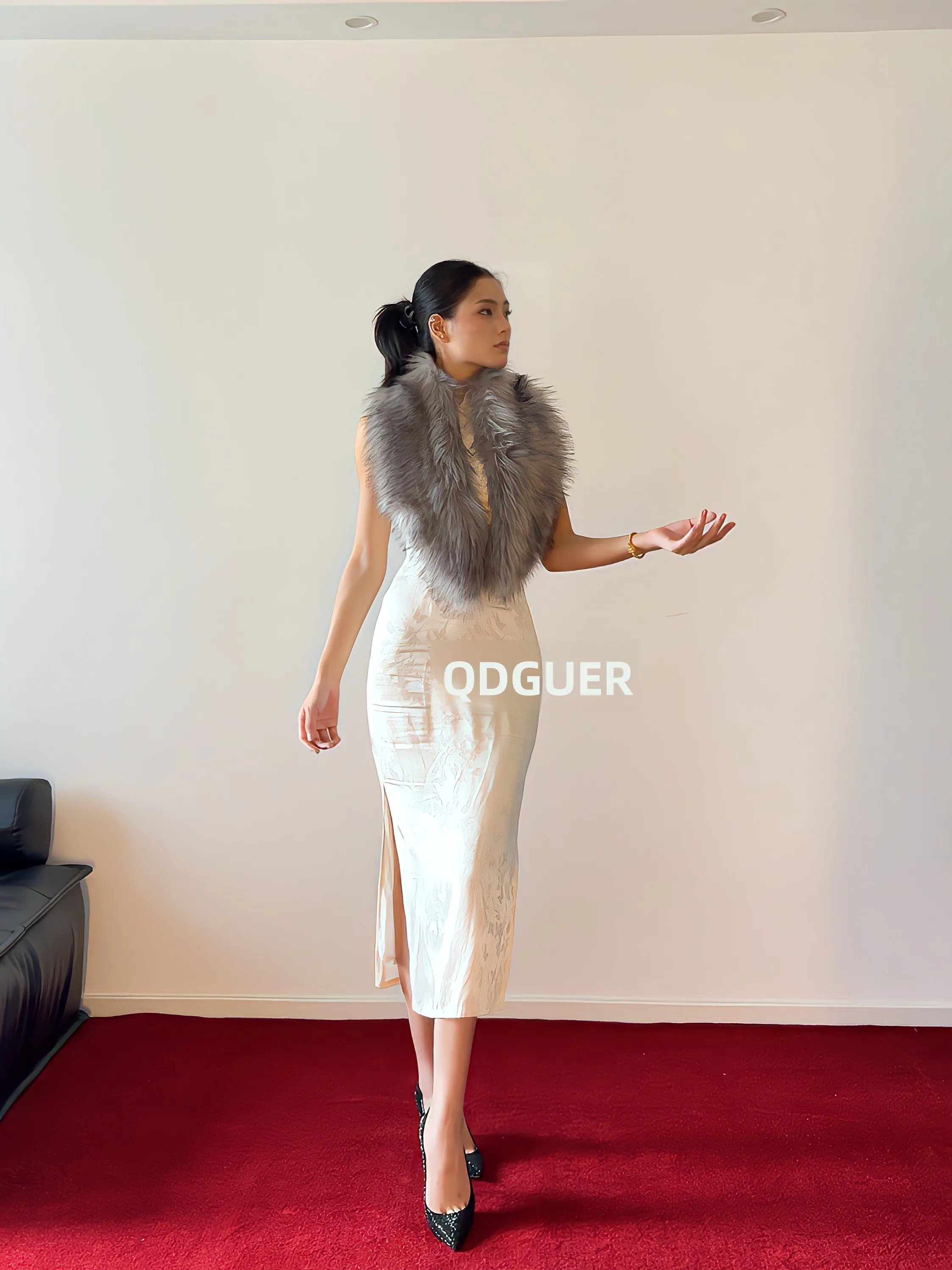 

Зимнее вечернее платье Qingdu u Lang из искусственного меха с большим меховым воротником, серебристое, для свадьбы