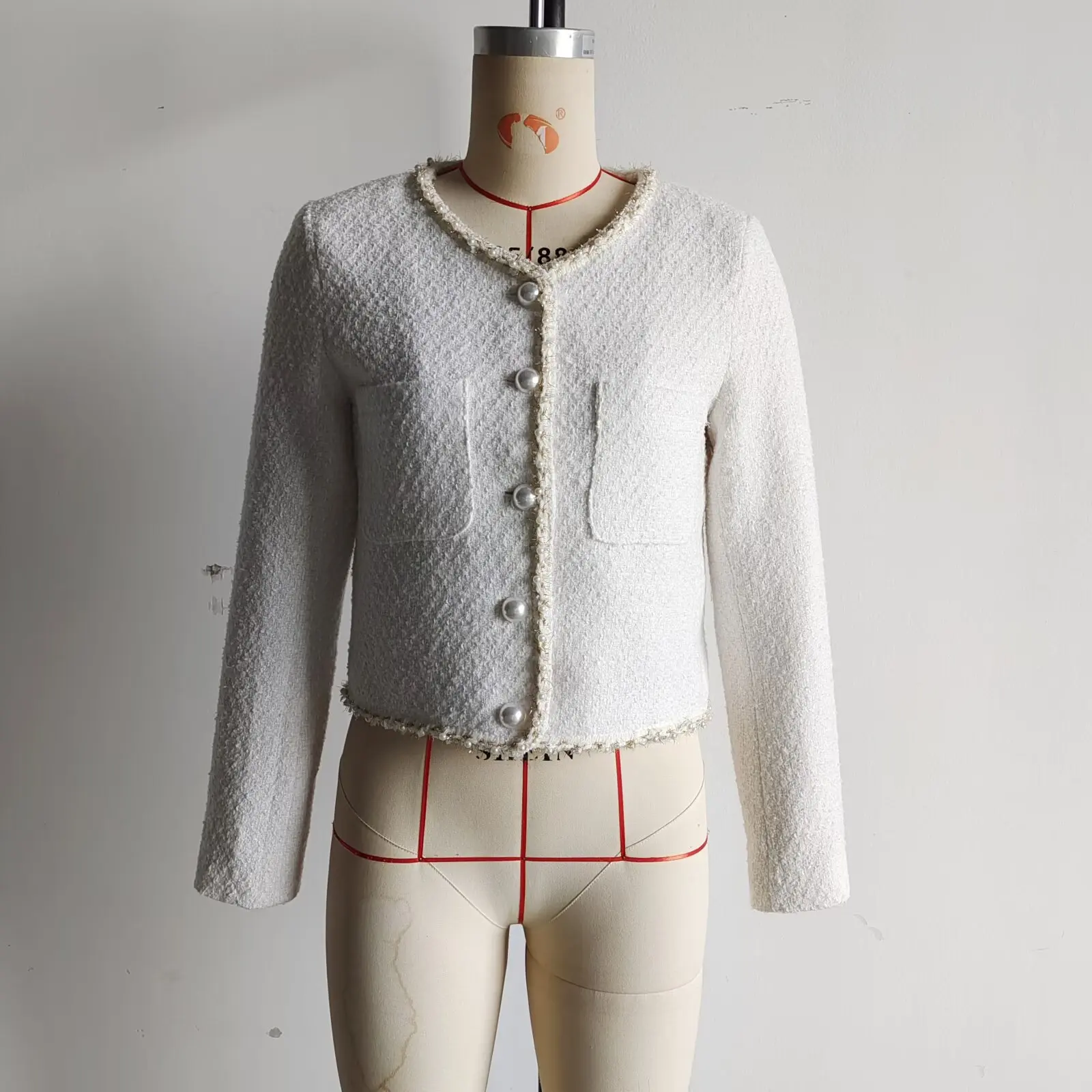 

Женский универсальный маленький пиджак с ароматом, украшенный жемчугом, модный летний топ