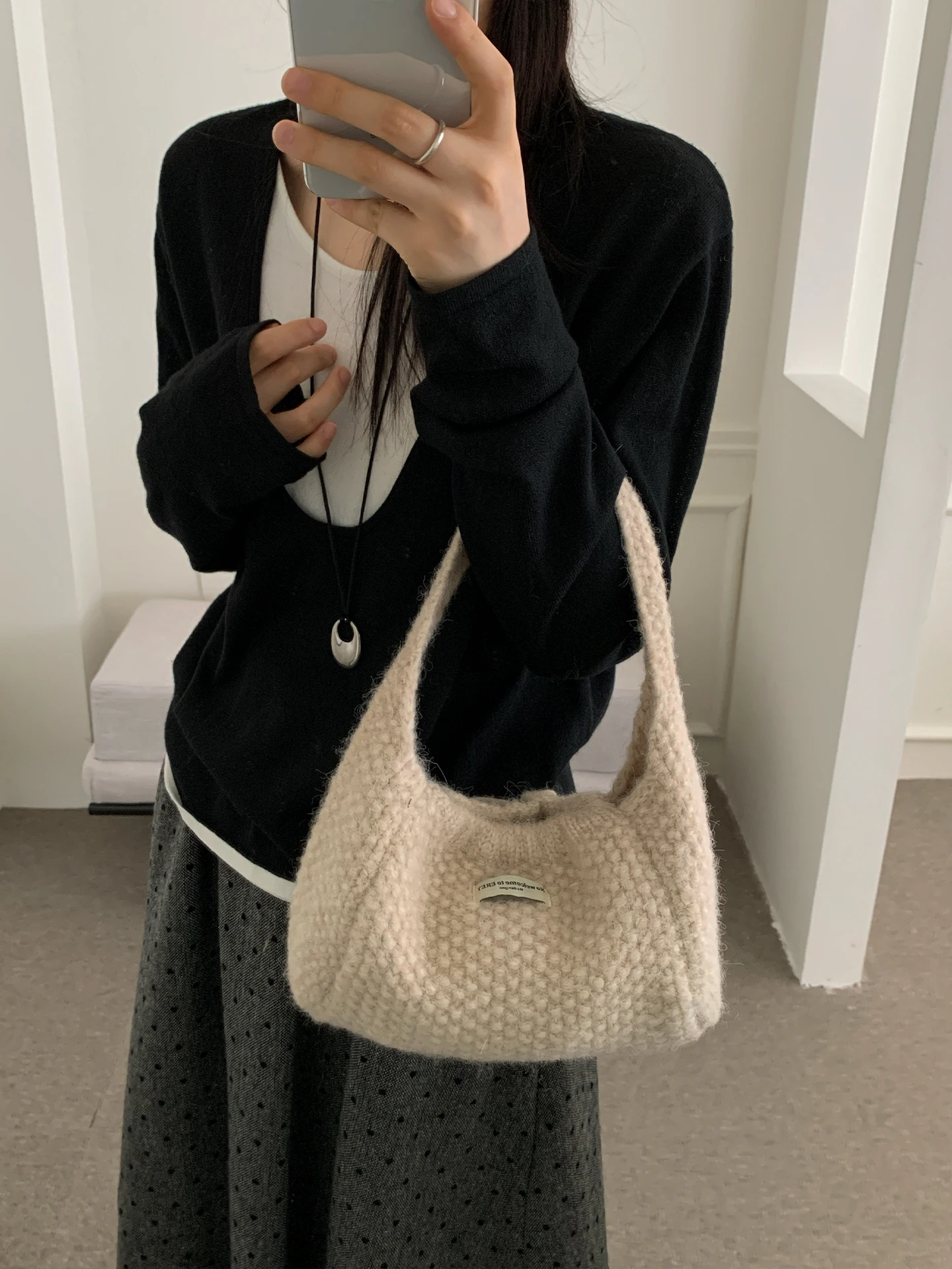 nova-bolsa-tote-simples-de-malha-para-o-dia-a-dia-2025-estilo-preguicoso-f-bolsa-de-ombro-ia-e-faion