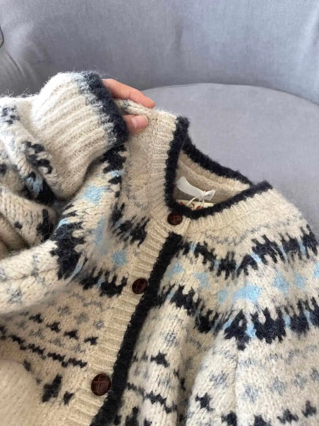Women's Apricot Knit Cardigan Sweater Harajuku Korean Y2k Long Sleeves Oversize Cashmere Pattern Sweaters Vintage 2000s Clothes