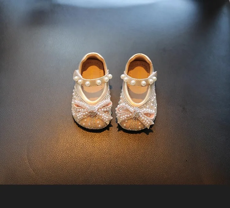Mädchen-Wanderschuhe, weiche Sohle, rutschfest, für Kinder, Prinzessinnenschuhe, süße Schleifen, 2025, neue Baby-Lederschuhe, Tanz, elegant, trendig, niedlich – Detail 7