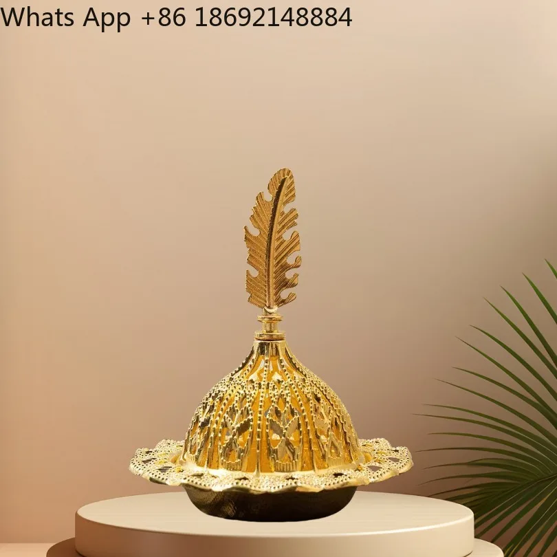 Middle East Arabian gold tower metal incense burner, creative heat insulation and anti-scalding aromatherapy burner spot 1 piece