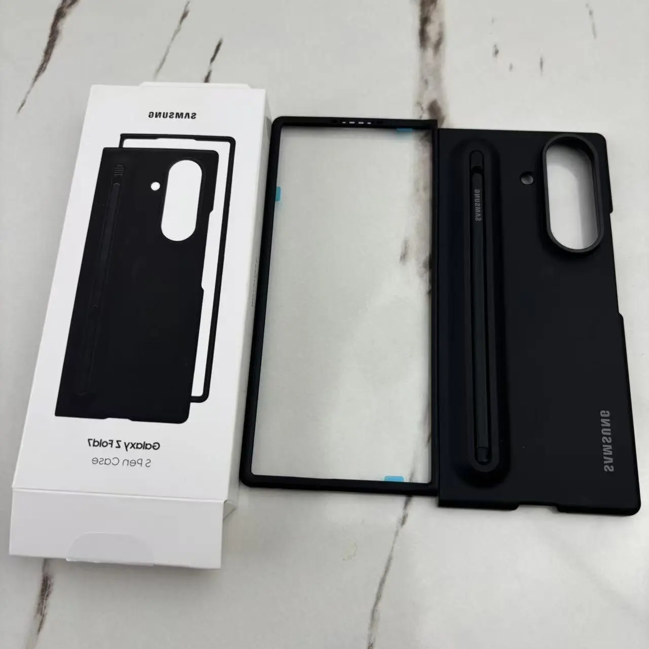 Thumbnail 3 - #40 Cheap Samsung Z Fold 7 Cases Worth Buying