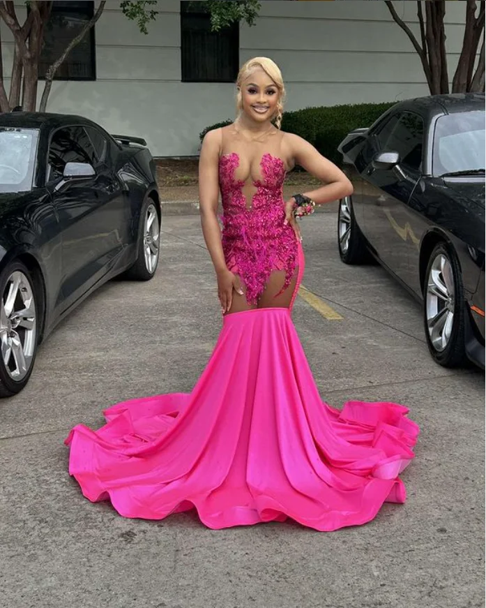 Noble Barbie Pink Prom Dresses Black Girls Sexy Rhinestone Sequins Birthday Party Gowns Mermaid Hem Dresses