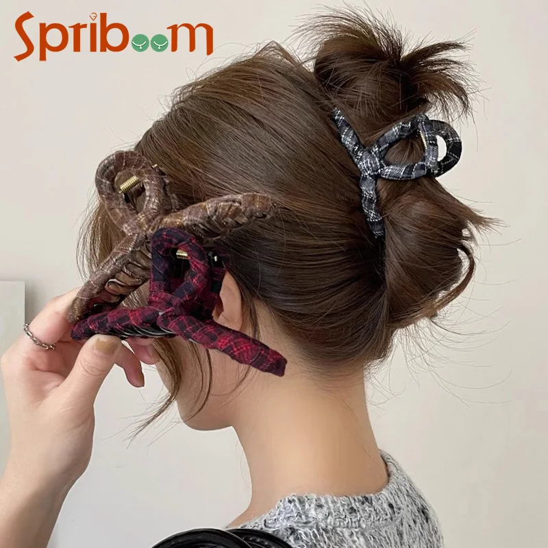 

New Plaid Hair Clips Woman Large Shark Clip Fashion Korean Hair Accessories Temperament Autumn Winter Girls Hairpin Headdress