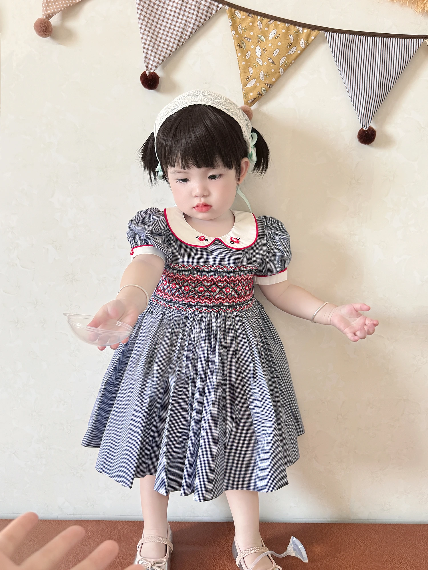 Summer Girls Smocking Dress Black White Plaid Cotton Fabric Handmade Line Embroidery Puff Sleeves Princess Palace Style 12M-10T