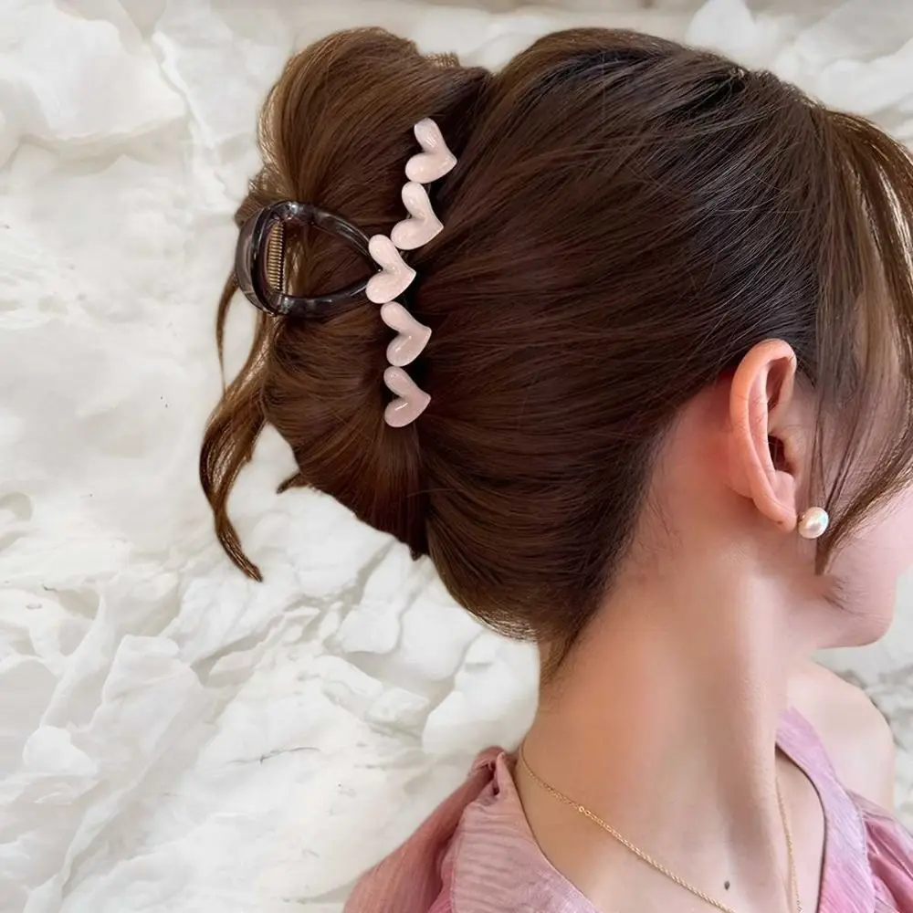 

Sweet Plastic Love Heart Hair Claw Korean Style Shark Clip Heart Claw Clip Ponytail Holder Hair Accessories Hair Crab Clip Party