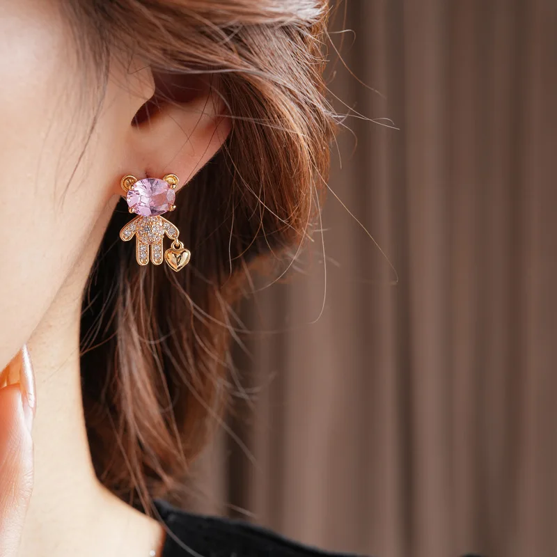 925 الفضة إبرة الزركون الدب الحب أقراط للنساء الراقية غير المتماثلة قرط الاذن المرصع المألوف تنوعا الحلو مجوهرات #5