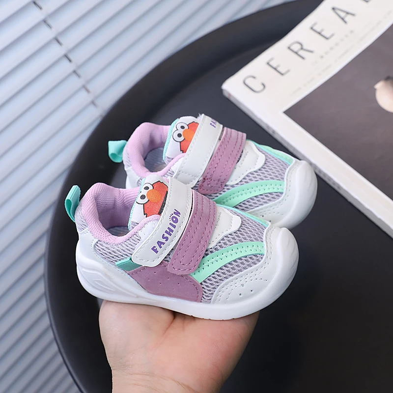 Kleinkind Mädchen Schuhe Frühling und Herbst Baby weiche Sohle 0-2 Jahre alt 1 Junge Frühling und Herbst Mesh Schuhe 24 Monate atmungsaktive Sportarten