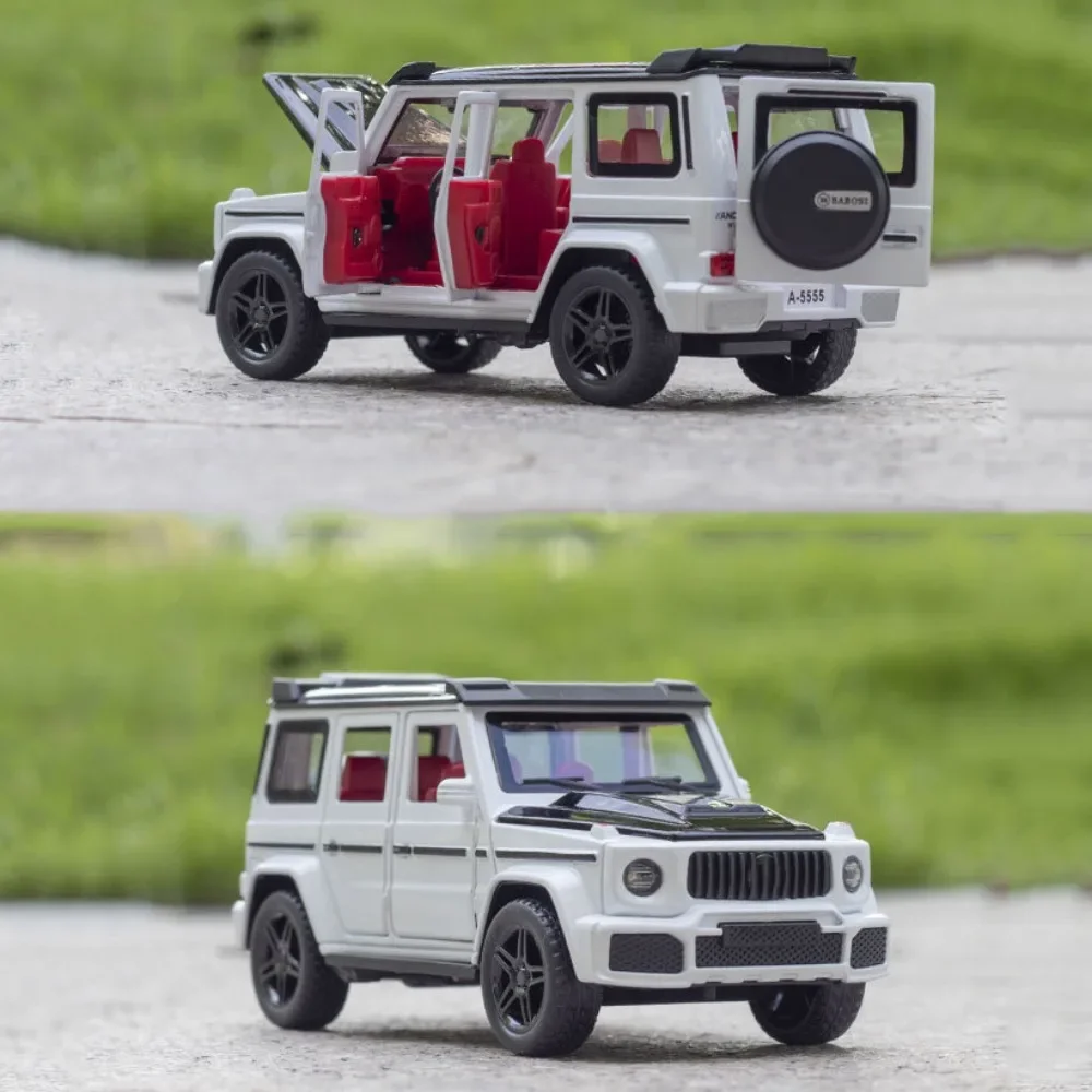 1:32 700 Miniaturowy model samochodu Zabawka Diecast Alloy Pojazd terenowy Dźwięk Światło Pociągnij do tyłu 6 drzwi Otwarte gumowe opony Model Prezent dla dziecka