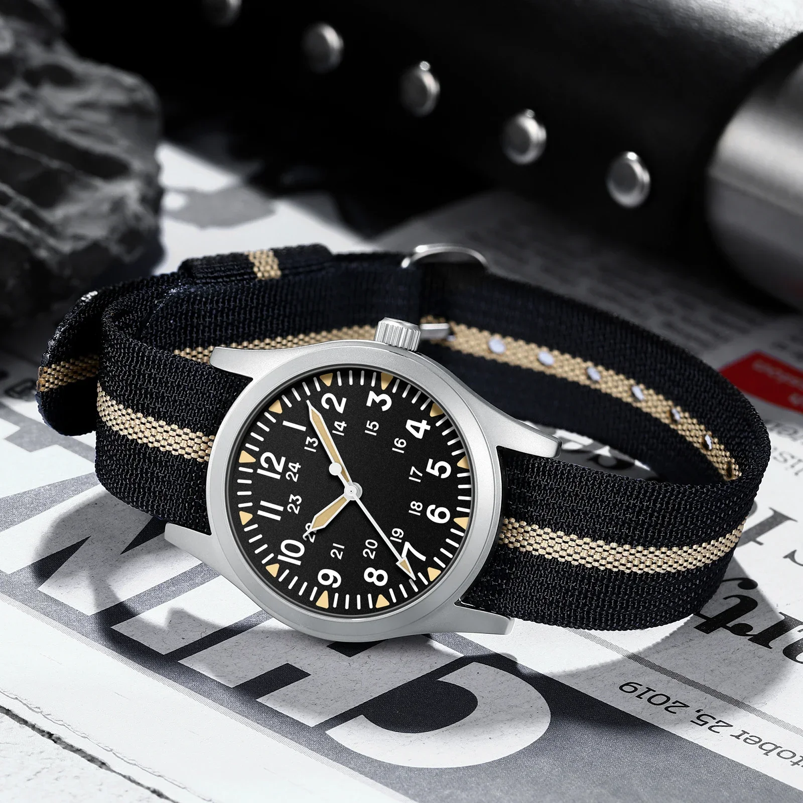 MILITREK 2025 جديد ساعة كوارتز رجالية VH31 ريترو عسكرية 37 مللي متر مقاوم للماء الياقوت الزجاج مضيئة الفولاذ المقاوم للصدأ Reloj Hombre