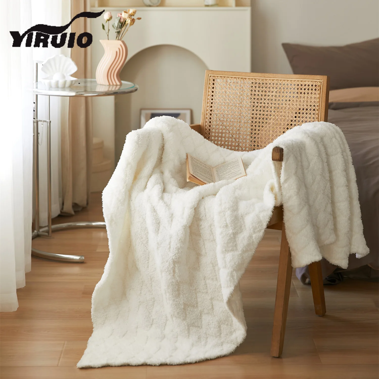 

YIRUIO Nordic Rhombic Plaid Knitted Blanket Downy Fuzzy Cozy Soft Breathable White Microfiber Couch Sofa Bed Decorative Blankets