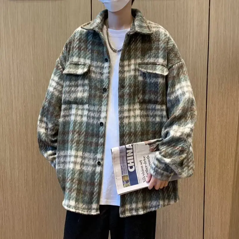 

Men's Lazy Sle Korean Faion Versatile Loose Plaid Woolen Jaet Top Spring Autumn Salt System Outerwear Stand Fit