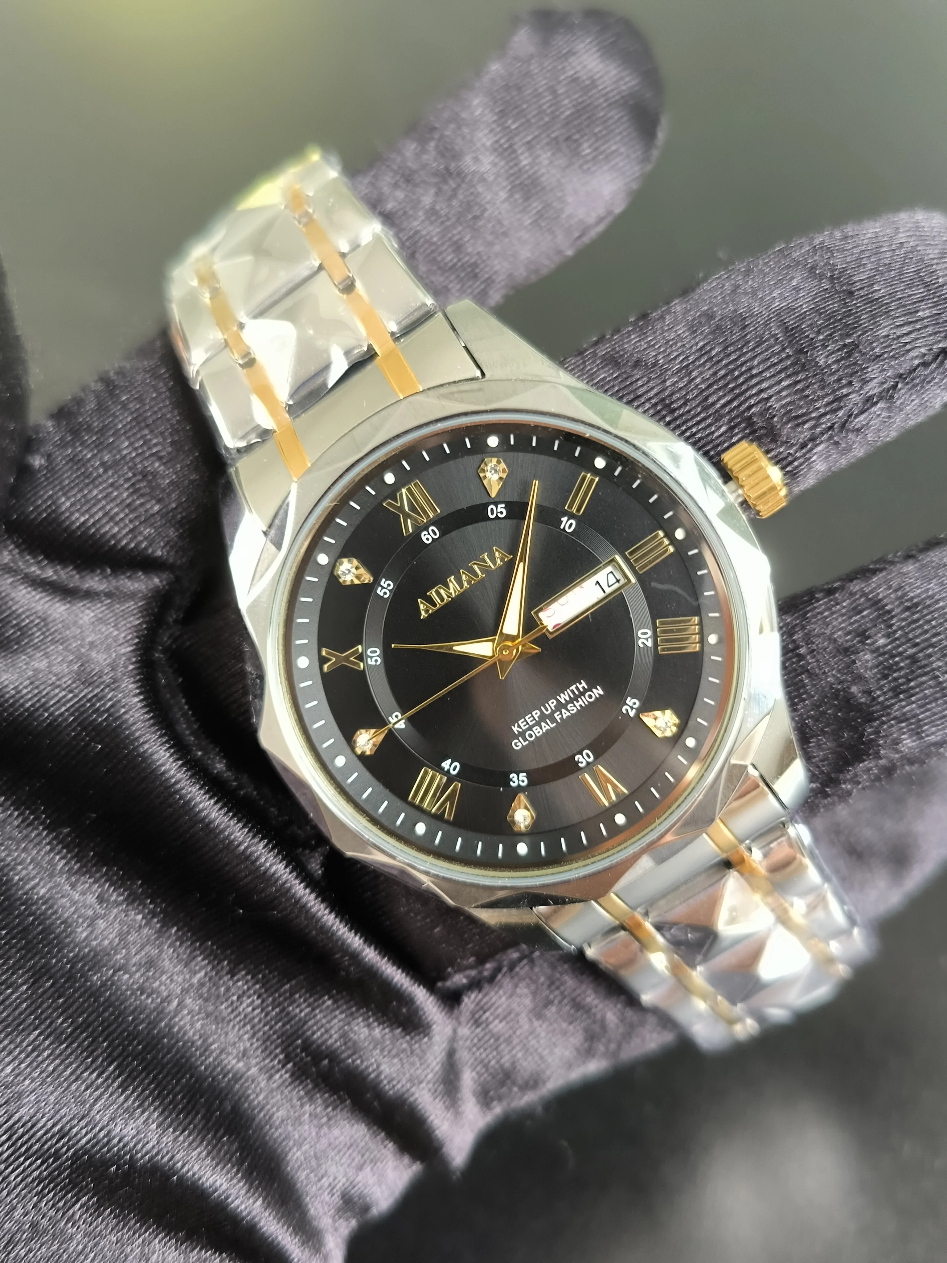 

Элегантные мужские кварцевые часы для стран на Ближнем Востоке