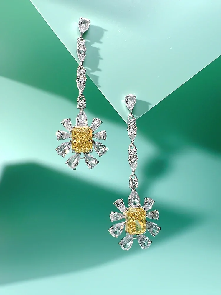 

2023 New 925 Silver Style Rectangle 7 * 9 Yellow Diamond Ice Flower Cut High Carbon Diamond Small Fashion Jewelry