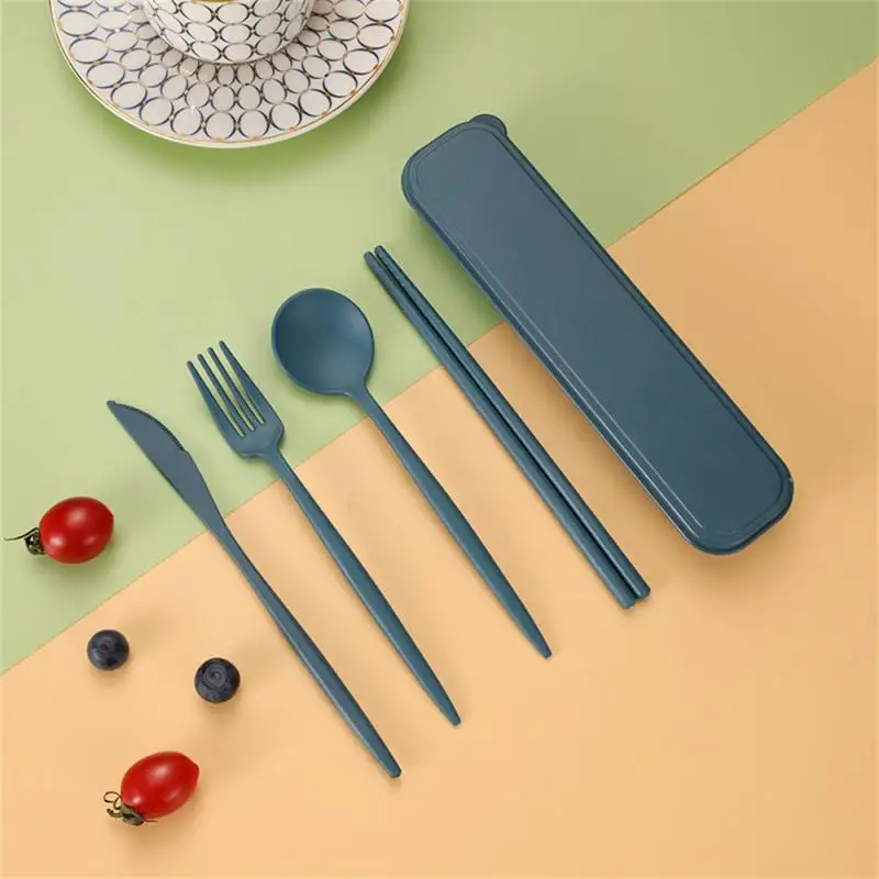 4Pcs/set Stainless Steel Dinner Set Portable Travel Camping Cutlery Tableware Set Dinnerware Case Flatware Kit with Cloth Bag