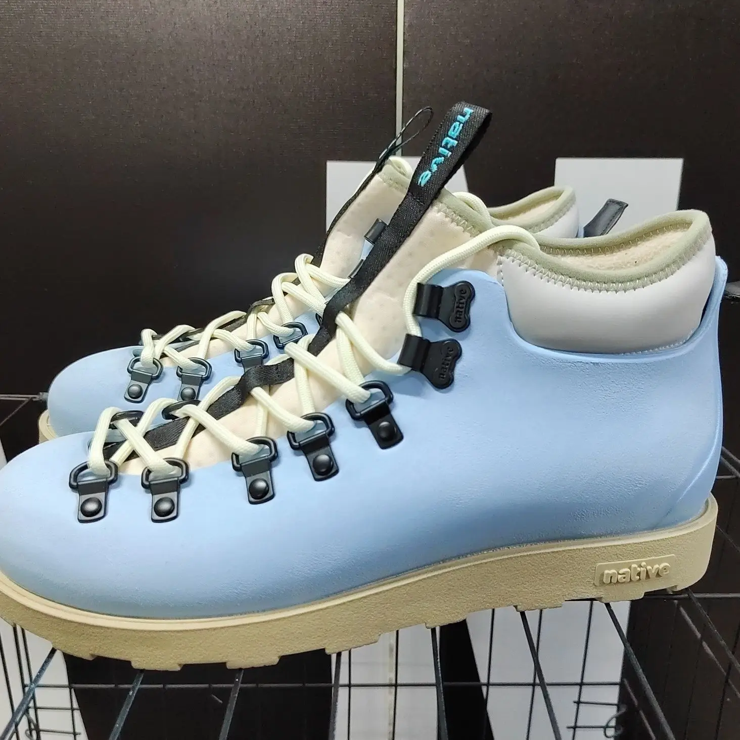 Outdoor Hiking Shoes Non-slip Breathable Men's and Women's Hiking Shoes New Style Hiking Shoes Water Shoes