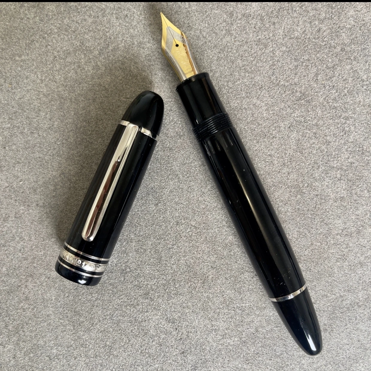 أعلى جودة MB # 149 مشبك ذهبي فضي قلم حبر أسود كبير رقم 8 بنك الاستثمار القومي ممارسة الأعمال الكتابة امتصاص الحبر