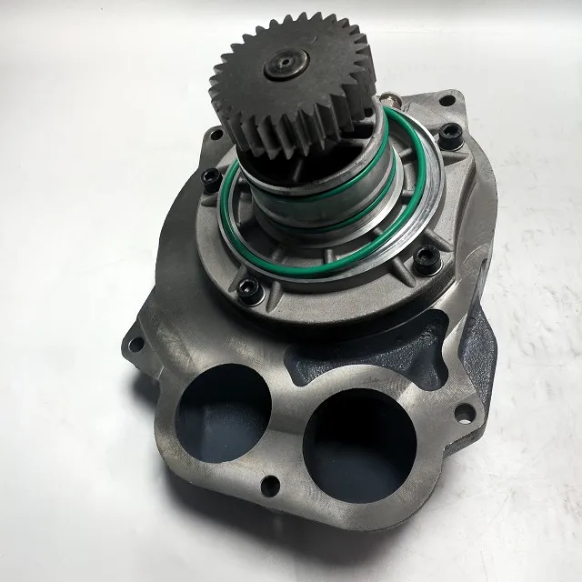 Pompa acqua Liebher R934C 10132817   Pompa acqua motore per macchinari 944 10132816 A