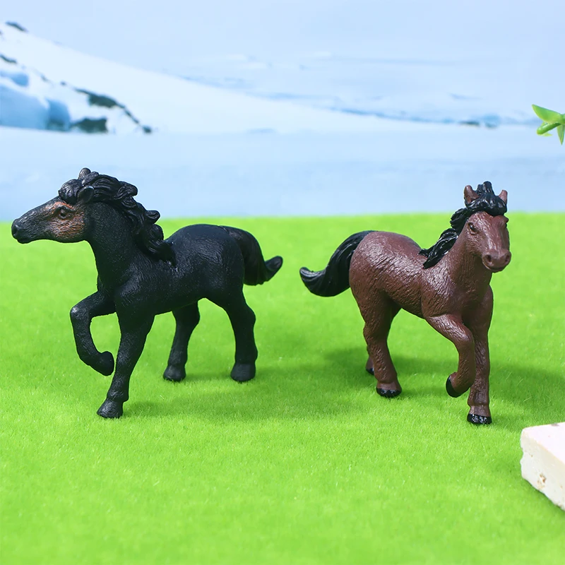 Plastic Horse Figurine 2026 Zodiac Horse Statue Home Desktop Bookshelf Office Ornament Horse Decor Feng Shui Bring Fortune