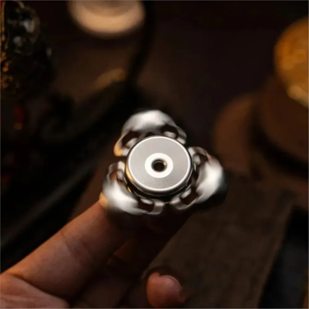 Geek EDC XIANYUN Fidgeting Spinners Metal Fidget Toy For Adults Anxiety Relief Gadgets Three-Bladed Fidget Spinner