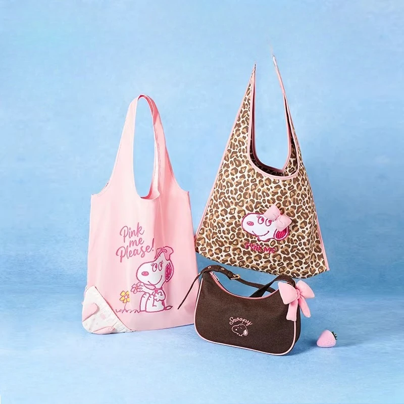 

Snoopy Sakura Season Leopard Print Shoulder Bag Cute Cartoon Crossbody Purse Casual Daily Fashion Bag Spring Cherry Blossom