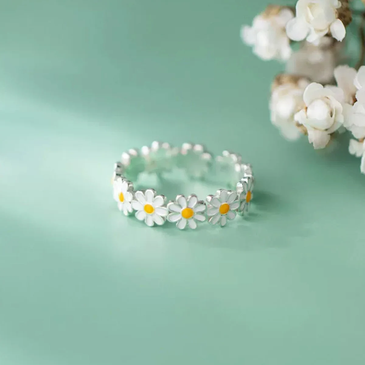 Cute Daisy Flowers Rings For Women Sweet Girls Exquisite Enamel Sunflower Open Ring  Korea New Trend Jewelry Wedding Gift