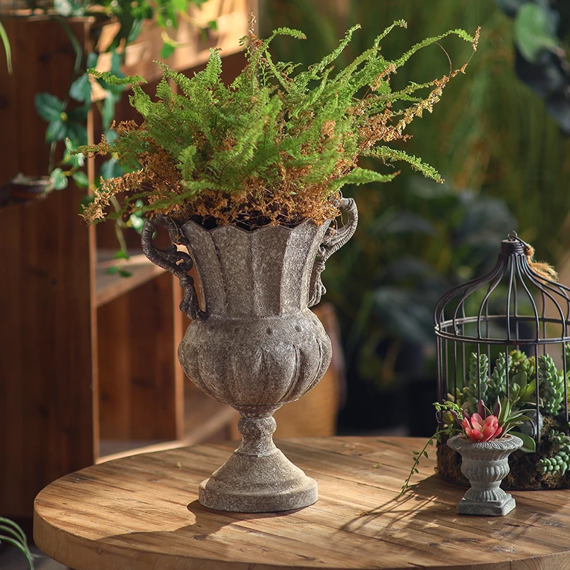 

Оптовая продажа: Антикварная ваза 2025 года, ретро-элегантность, металлический цветочный горшок, ваза для свадьбы, отеля, домашнего декора