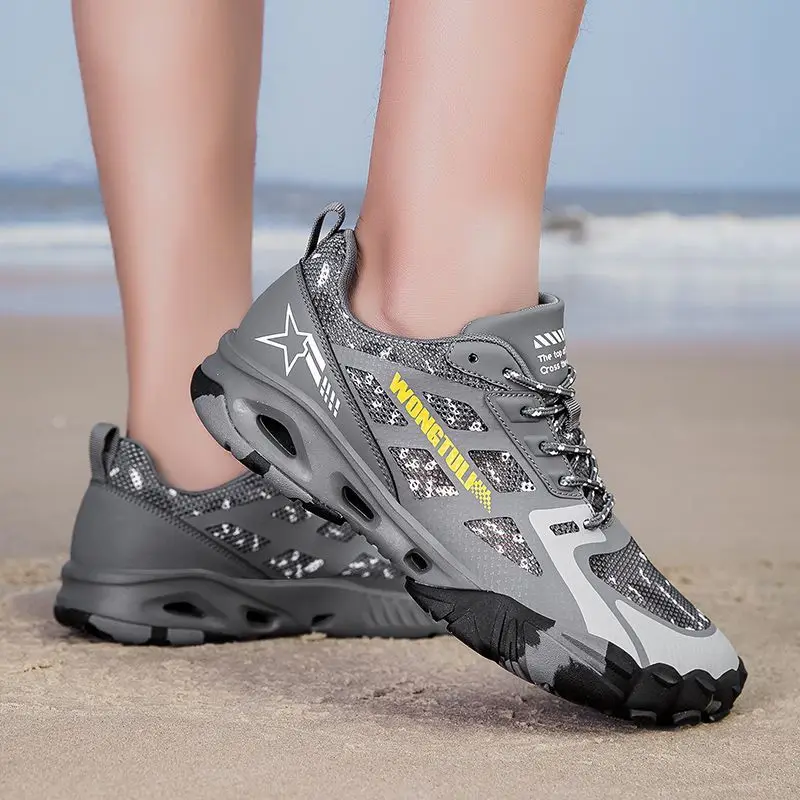 2025 Unisex Hiking Boots Breathable Mesh Comfortable Sneakers Outdoor Leisure Summer Fishing Shoes