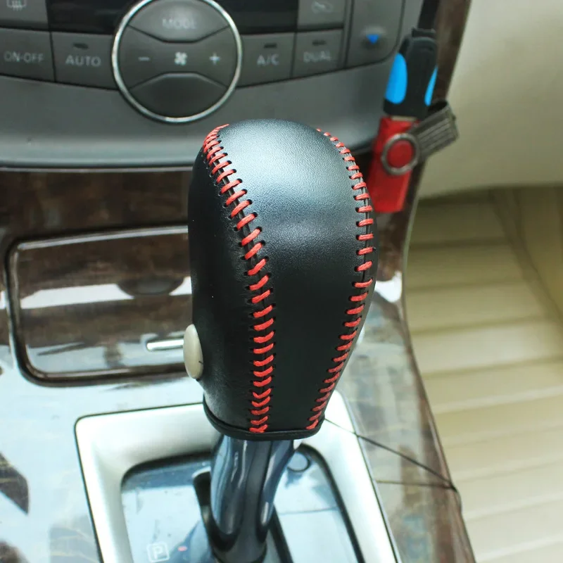 Gear Shift Collar & Handbrake Cover for Nissan Sylphy, Tiida, Livina - Carbon Fiber Pattern Leather Protector