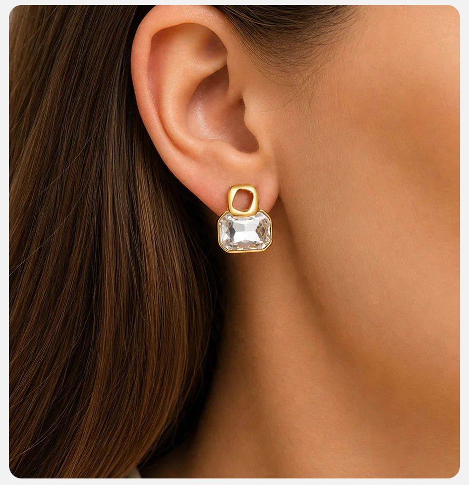 Vnox Minimalistische Elegante Zirkon-Ohrringe für Frauen, Edelstahl Vergoldete Quadratische Zirkon-Ohrstecker, Party- und Alltagsschmuck – Detail 3