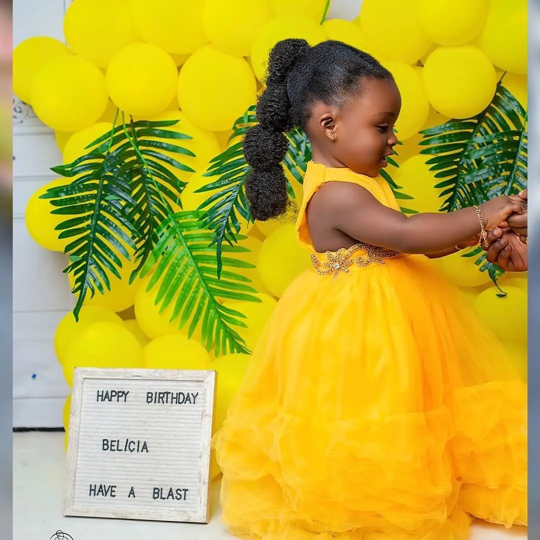 Yellow Little Kids Birthday Dress Beaded Flower Girl Dresses for Wedding Marriage Tiered Tulle Rehinestones Birthday Gowns