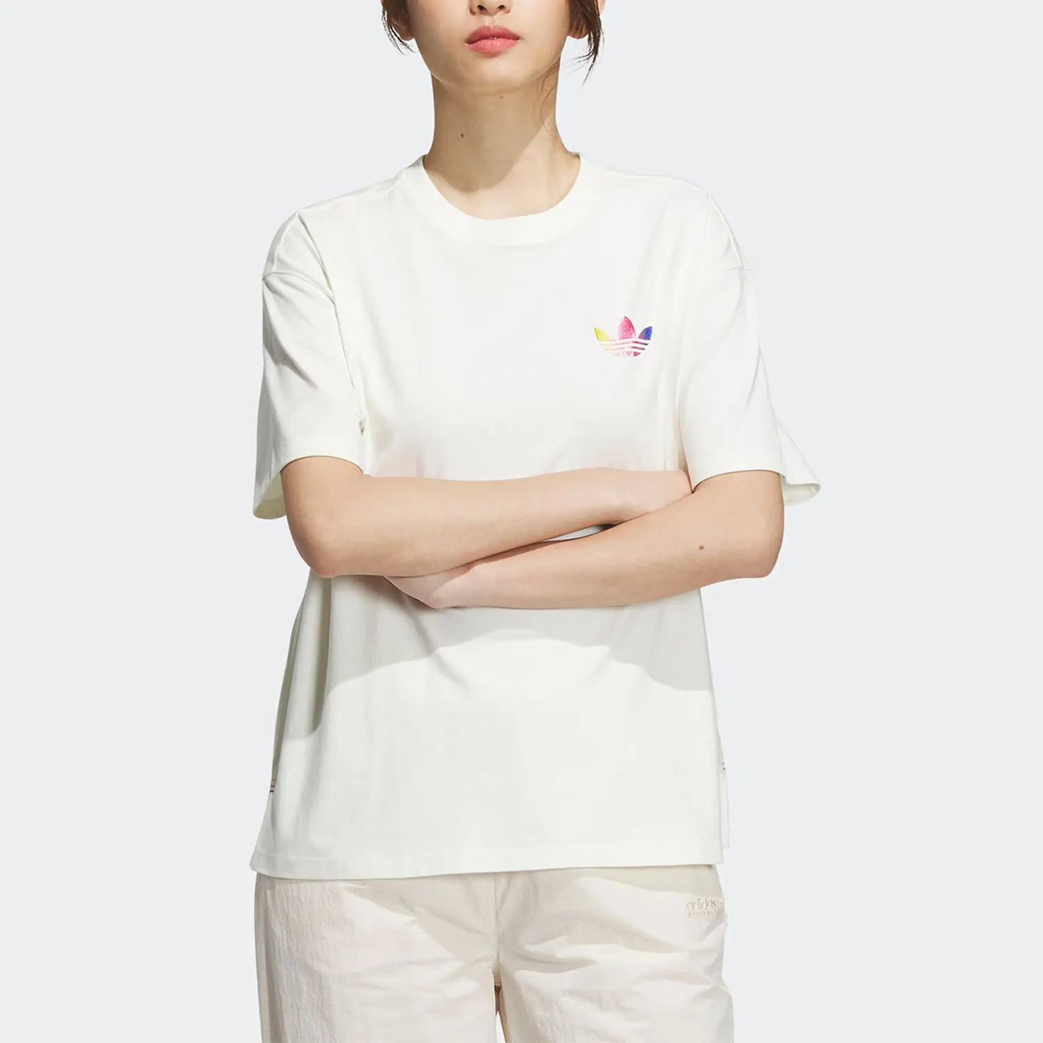 

Adidas натуральная клеверная летняя женская повседневная спортивная футболка с короткими рукавами IK8628