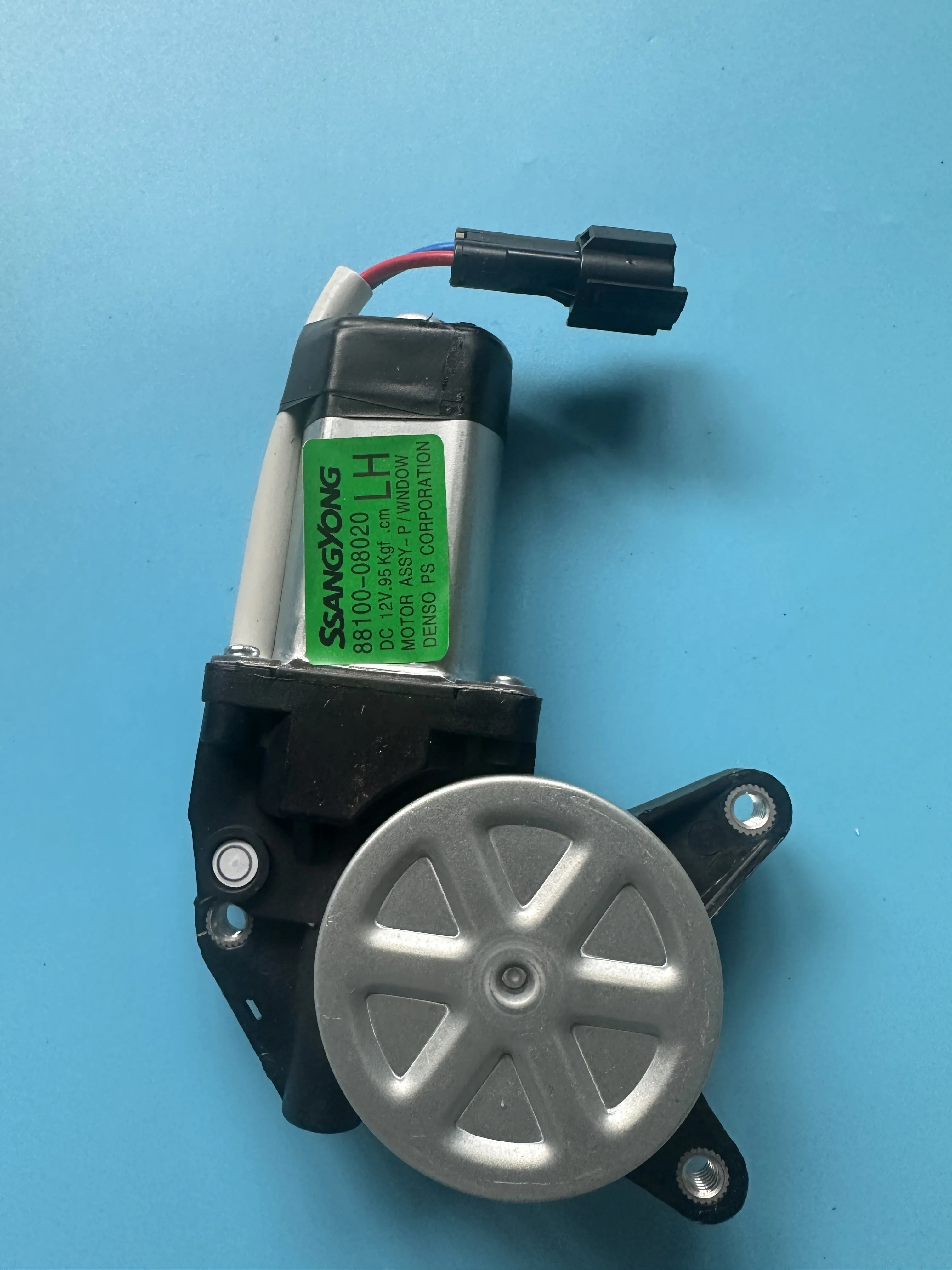 

Left Rear （Front 2001-2006）Power Window Motor Assy 8810008020 For Ssangyong Rexton