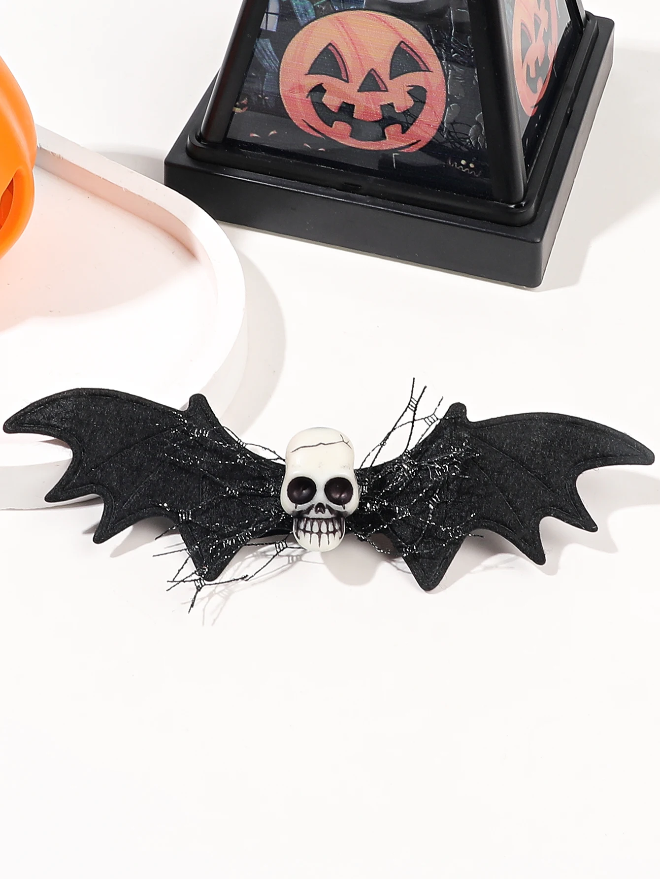 2Pcs ,Skull and Devil Wings Hair Clips  Cosplay and Halloween Costume Accessories for Girls Women