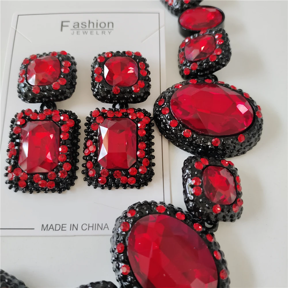 Fashion Big Red Green Crystal Rhinestone Necklace Earrings Women Jewelry Sets Indian Statement Oval Square Metal Choker Necklace