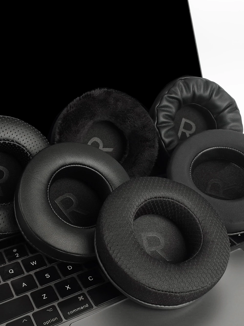 OME OH MY EAR Coussinets d'écouteurs de remplacement pour FiiO HS-FT1A/B/C FT1 FT1 Pro JT7, coussinets en tissu maillé, housses en mousse à mémoire de forme, éponge douce en protéines 3