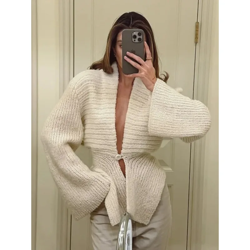 

White Vintage Knit Sweater Cardigan For Women Hollow Out Loose Elegant Autumn Cover up Knitwear Female Cardigan Top