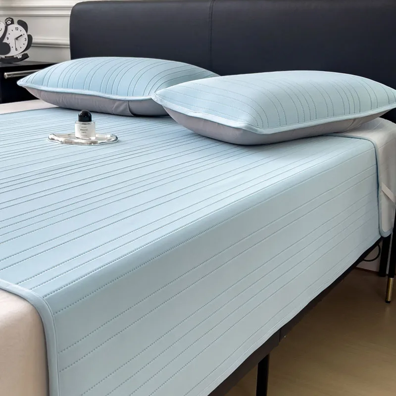 High Quality Solid Sleeping Mat Set Luxury Striped Quilted Mattress Topper with Pillowcase Summer Skin-Friendly Bedding for Home