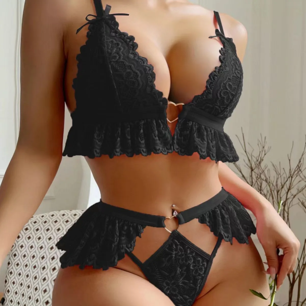 Hot Selling Flower Embroidery Perspective Mesh Sexy Comfortable Simple and Generous Lingerie Set Sexy Lingerie  Sexy Costume