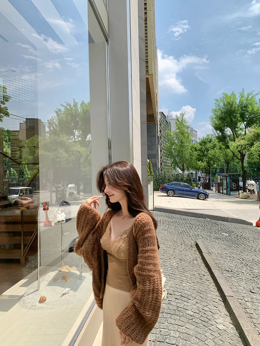 CloudSweet Women's Vintage Knitted Sweater Jaet Hollow out Long Sve V-Ne Mid-Length Cardigan Casual Sle Autumn Wear