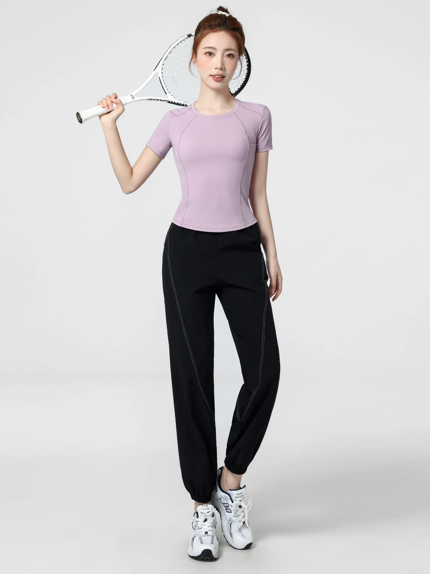 夏用スポーツスーツ レディース 2025年新作 通気性抜群 フィットネスウェア プロ仕様 マラソン ランニングウェア 速乾性 モーニング...