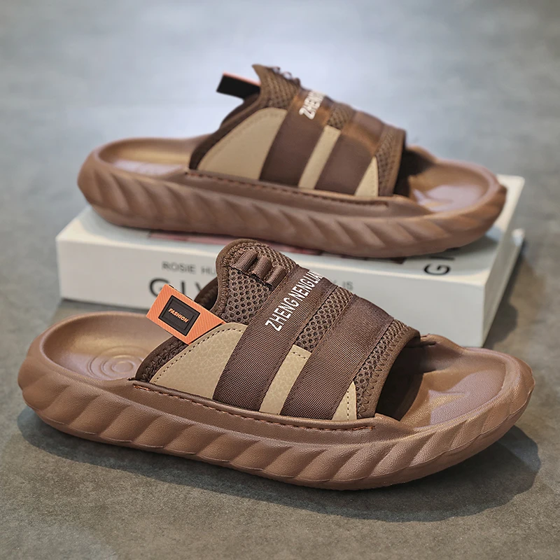 

HKDQ Black Beach Sandals for Men Non Slip Cushioned Sole Lightweight Outdoor Shoes Mens Summer Park Casual Fashion Slippers