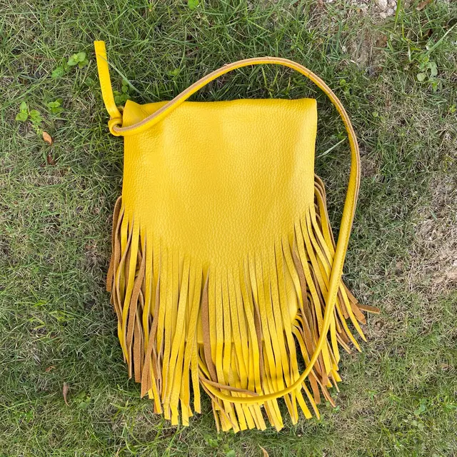 Torba z prawdziwej skóry przepasana skóra bydlęca Fringe torba na ramię Crossbody zielone prawdziwe skórzane torby listonoszki górna warstwa Tassel Bag