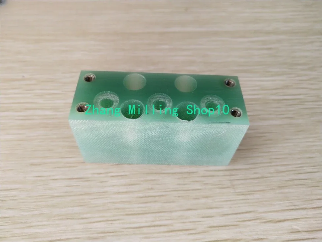 

F317 Isolator Plate,A290-8111-Y527 27X70X35，27x70x35 mm for FANUC Series Wire-cut EDM Machine