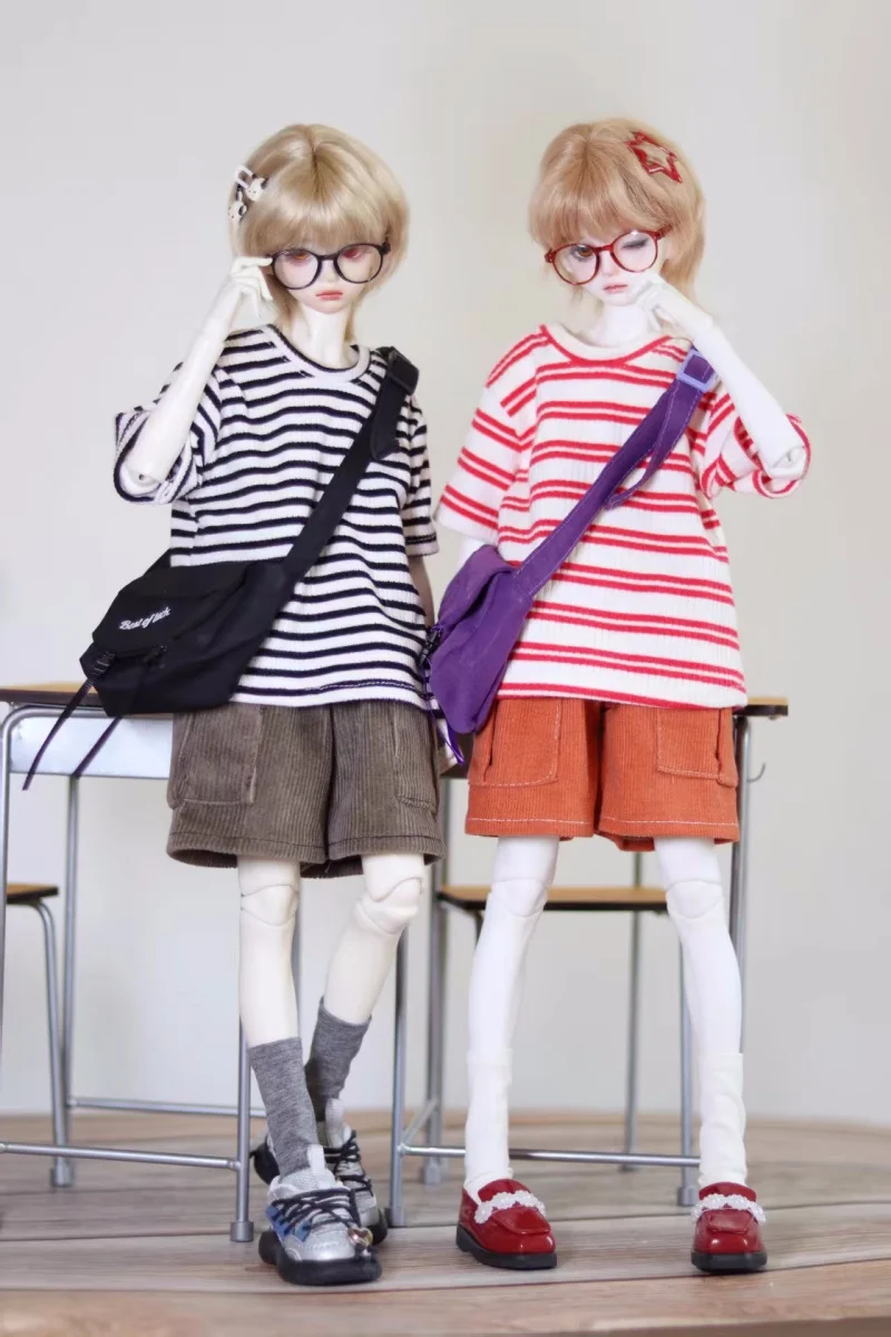 

Одежда bjd подходит для рубашек с короткими рукавами в стиле колледжа 1/4, шорт, комплектов сумок через плечо и аксессуаров для кукол.