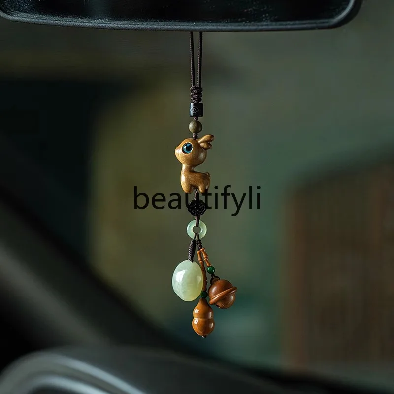 

Sandalwood deer high-end Hetian jade car pendant safe road rearview mirror creative car rearview mirror pendant